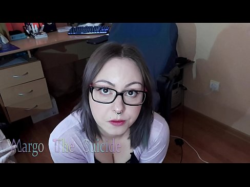 ❤️ Chica sexy con gafas chupa consolador profundamente en la cámara ❤ Video de sexo en es.hdpornpics.ru ❌️